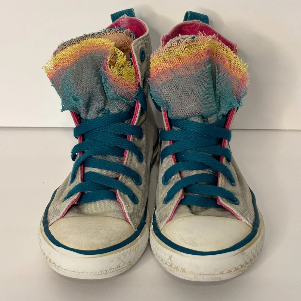 Converse gray rainbow